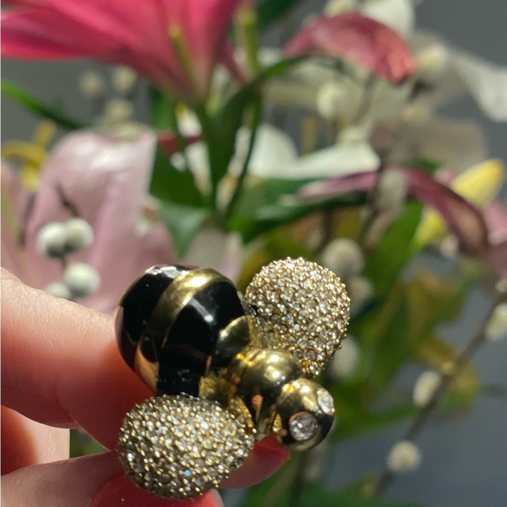 KATE SPADE ♠️ 👑🐝Queen Bee Gold and Black with Crystal sparkling accents Bee Ring